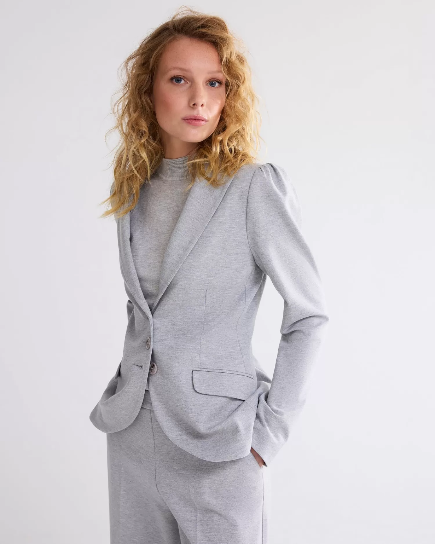 DAMES Summum Blazer Met Pofmouwen