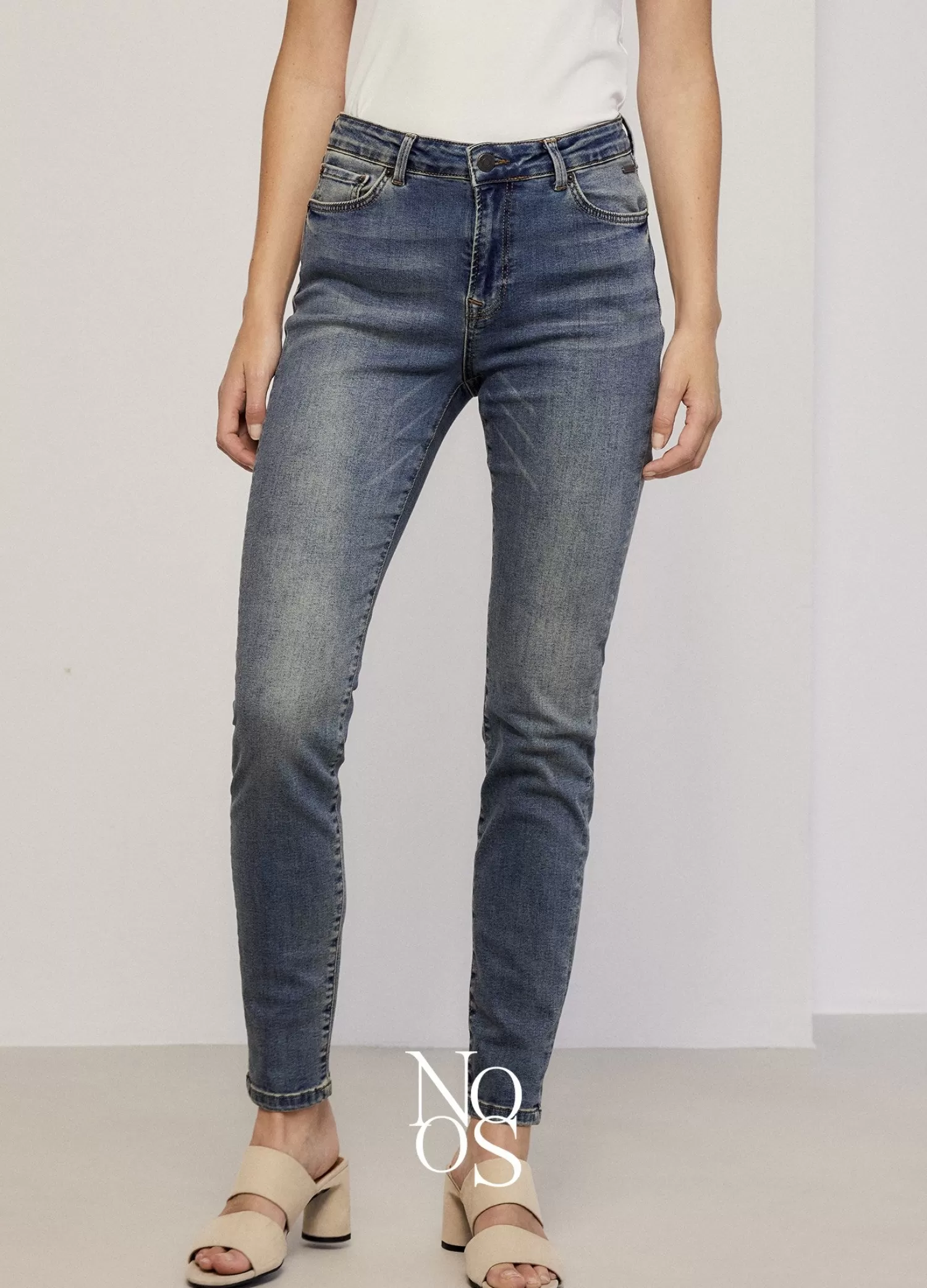 DAMES Summum Blue Daze Denim Tapered Jeans