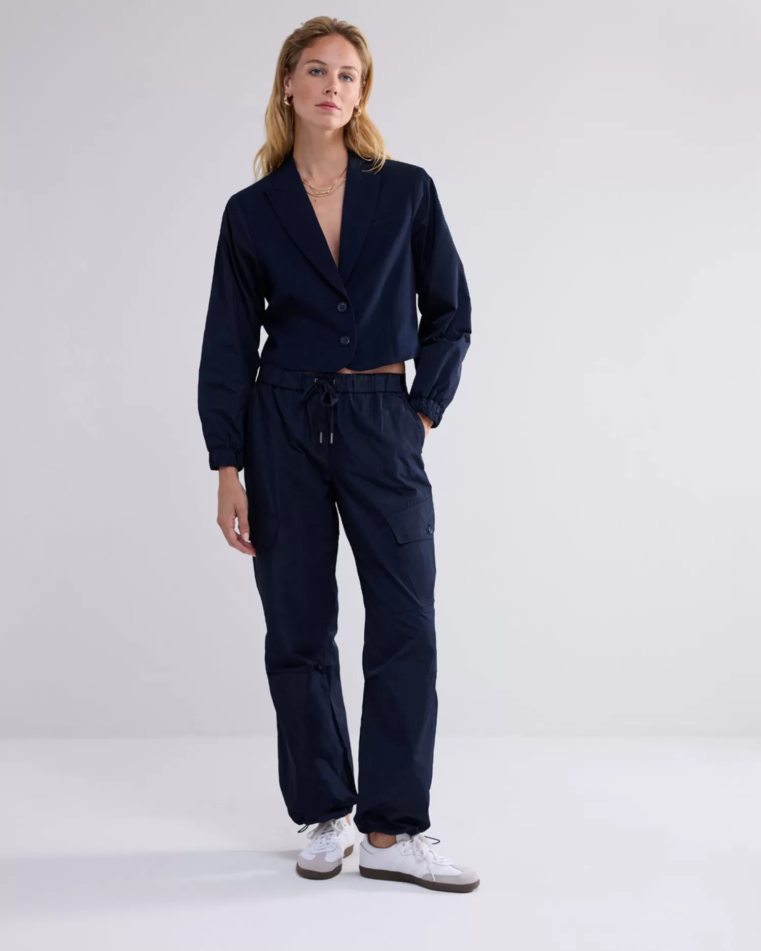 DAMES Summum Korte Blazer Met Taft Mouwen