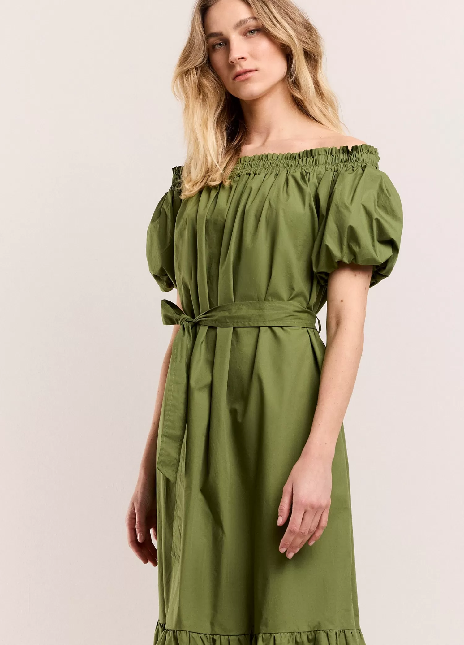 DAMES Summum Off Shoulder Jurk