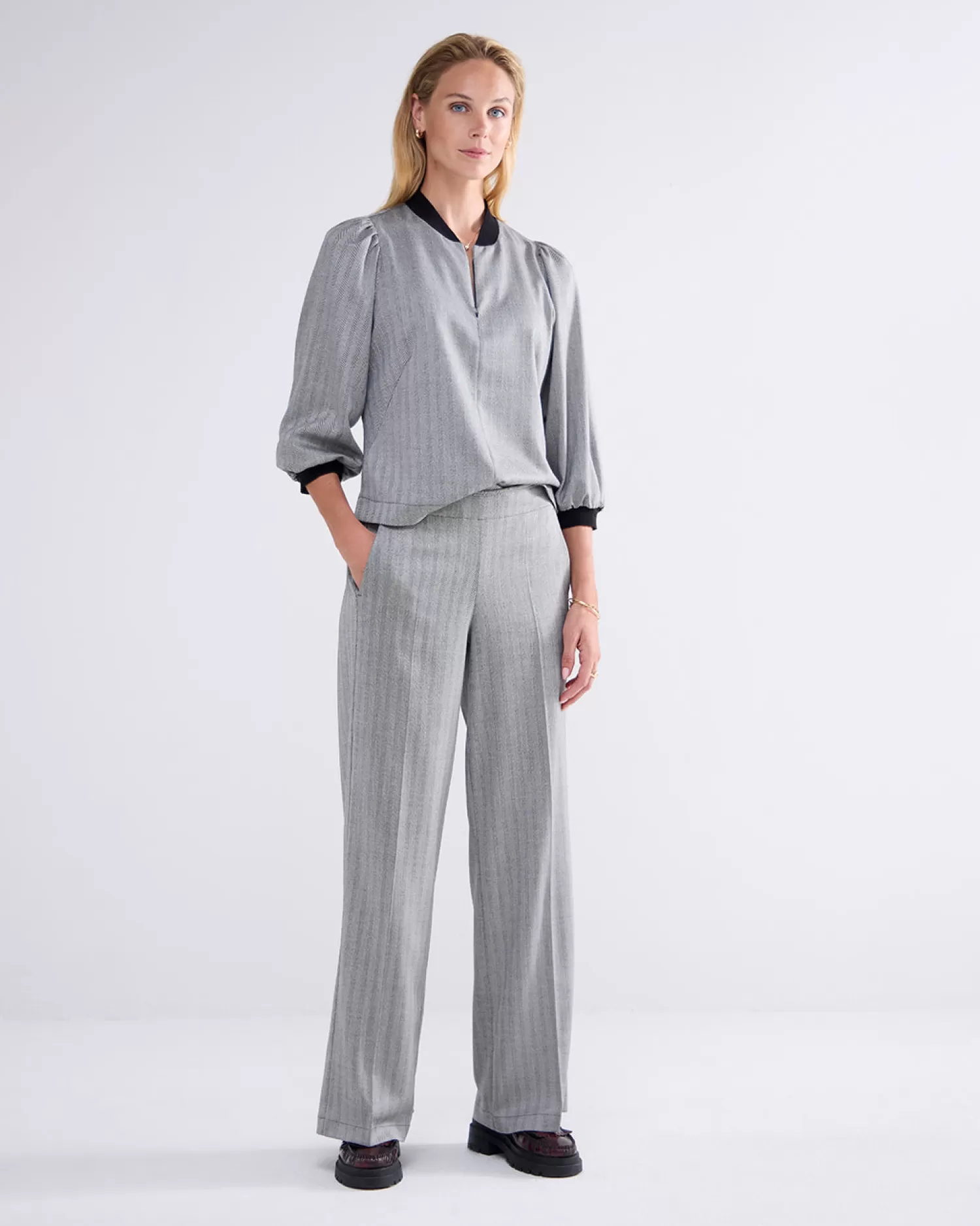 DAMES Summum Top Met Pofmouwen